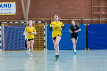 Bild 208 - B-Juniorinnen Bramstedter TS - TSV Altenholz : Ergebnis: 17:16